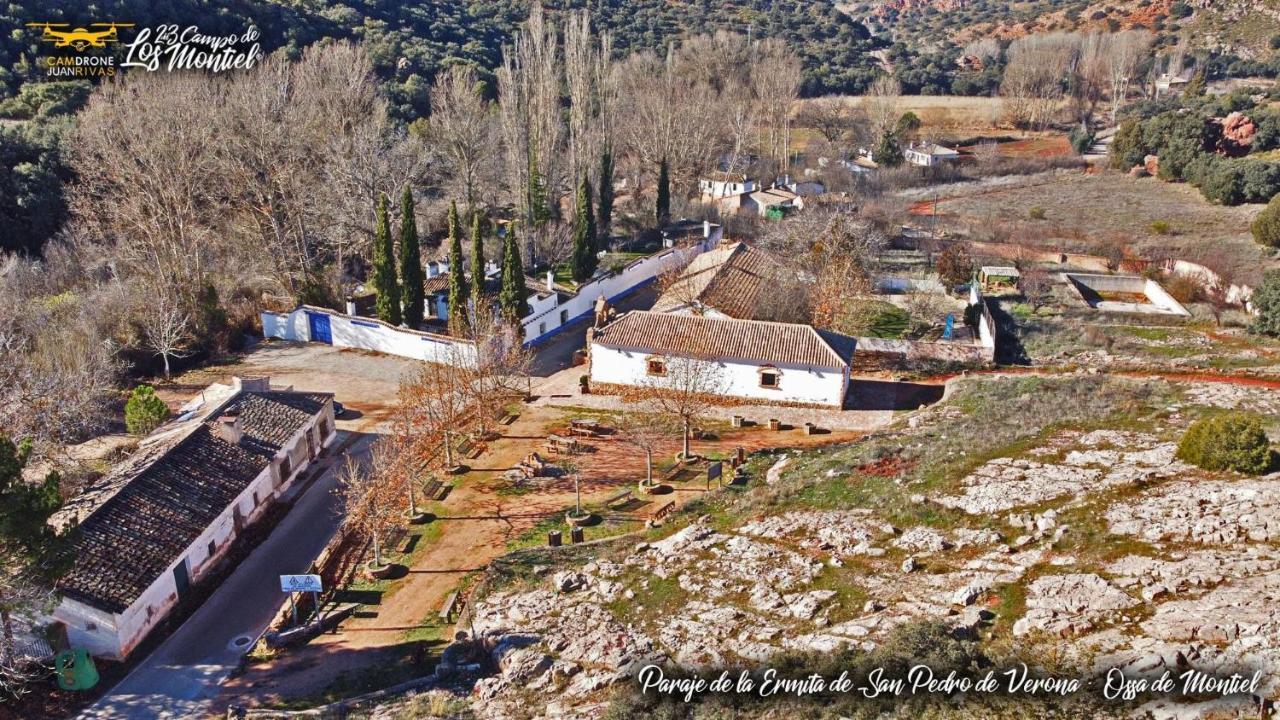 Venta Del Celemin Guest House Ossa de Montiel Exterior foto