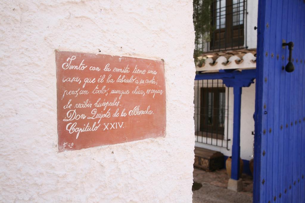 Venta Del Celemin Guest House Ossa de Montiel Exterior foto